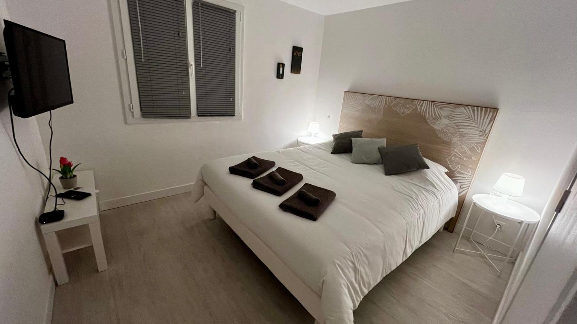 Vacances Arbanaises - Appartements Giens Hyères Extérieur photo